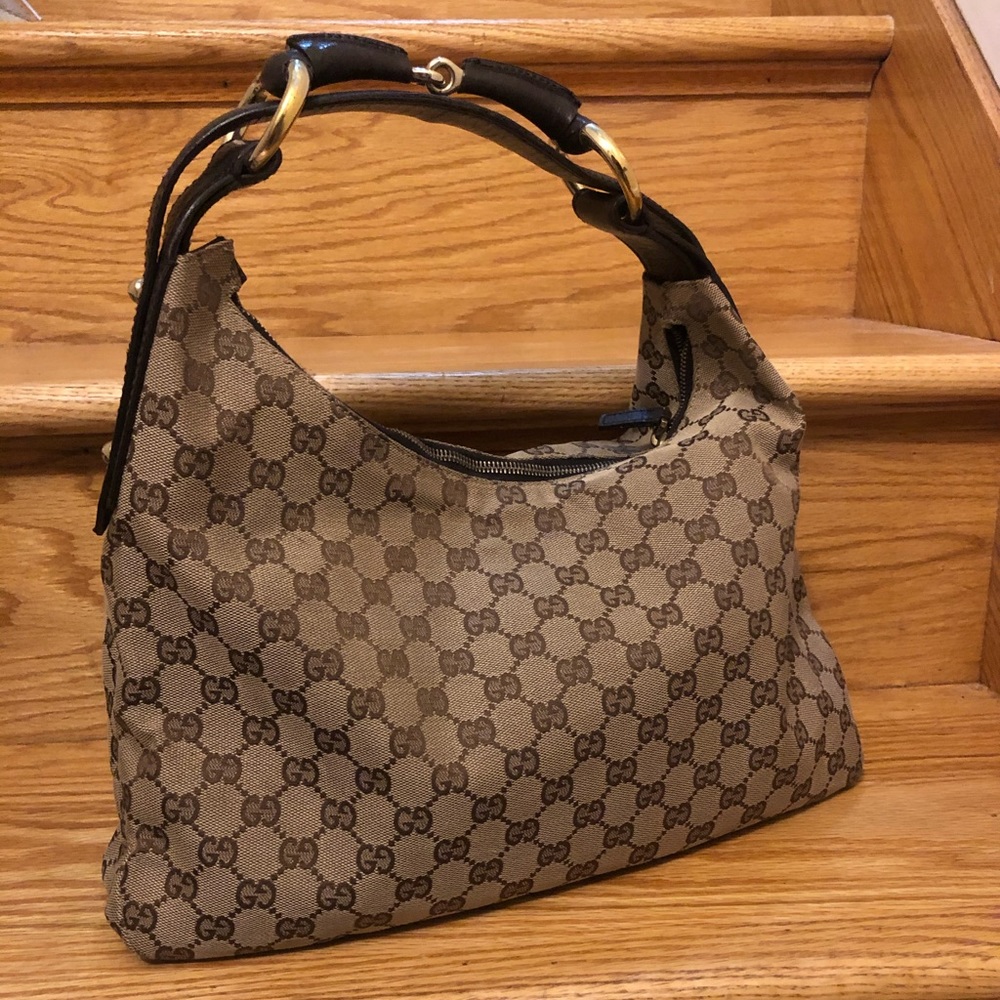 Gucci Shoulder Bag
